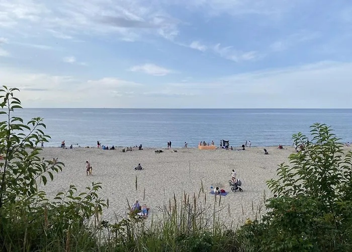 W Stegnie Nad Morzem Na 10 Osob. Sauna. Duzy Salon. Kominek. *